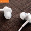 Вакуумные наушники Xiaomi Mi In-Ear Headphones Basic (гарнитура с микрофоном) 901